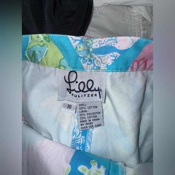 Vintage Women’s Lily Pulitzer Bermuda Patchwork Shorts - Picture 4 of 6